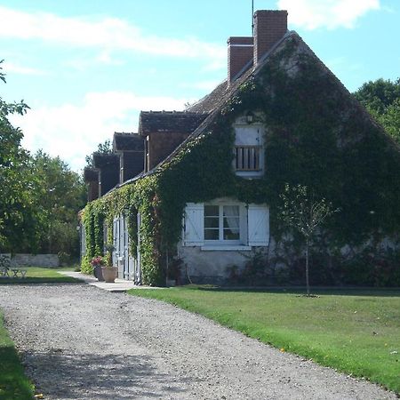 Bed and Breakfast La Touche Menetou-sur-Nahon Exterior foto